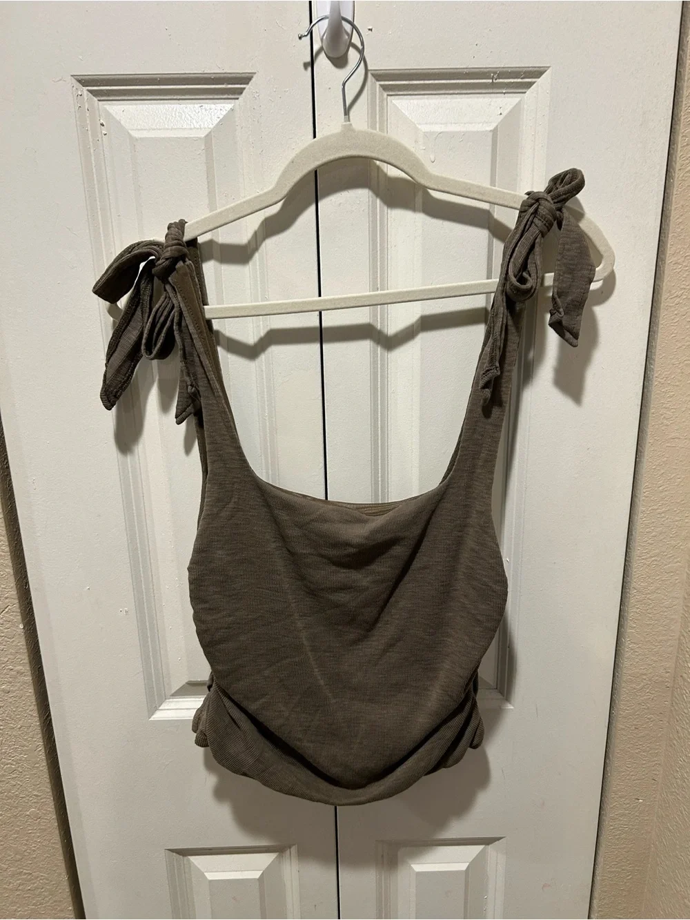 Free People Boulevard Ruched Tee Strap tie Tank Crop , Large